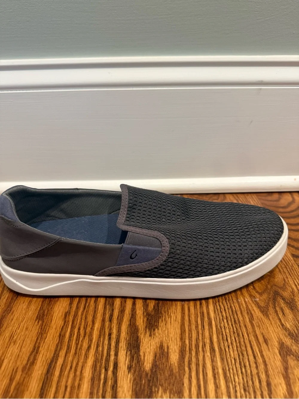 Olukai Men's Charcoal Grey Slip On